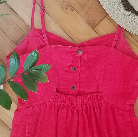 SOLD Red Linen Dress - Picture 4 of 5